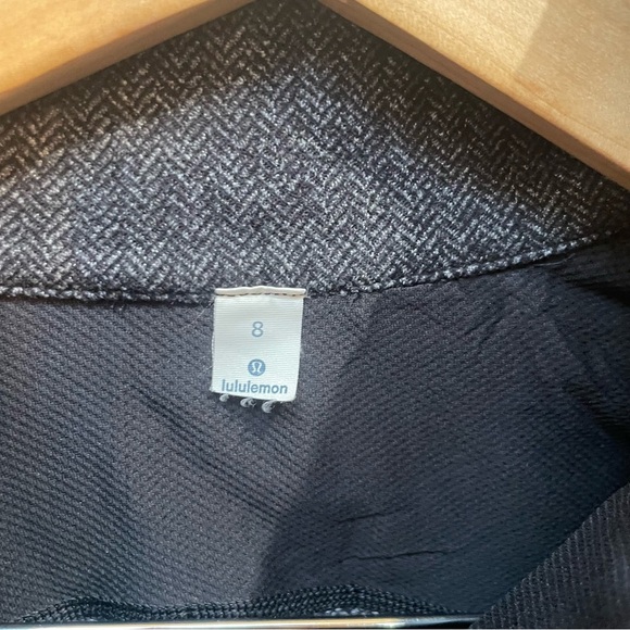 Lululemon Athletica Dark Gray Knit Top - Picture 3 of 6